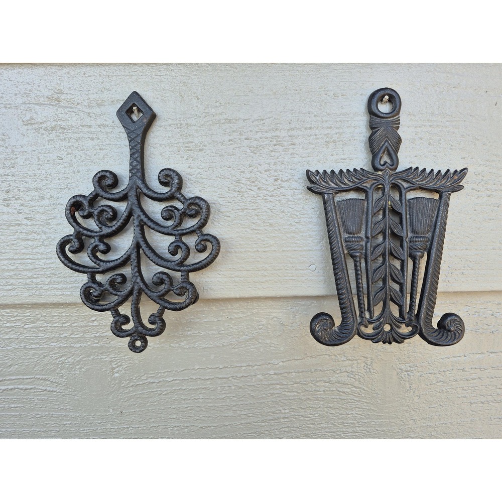 Vintage Japan Cast Iron Wall Plaques Set of‎ 2 1930s 1940s Farm Iron Trivet Wall